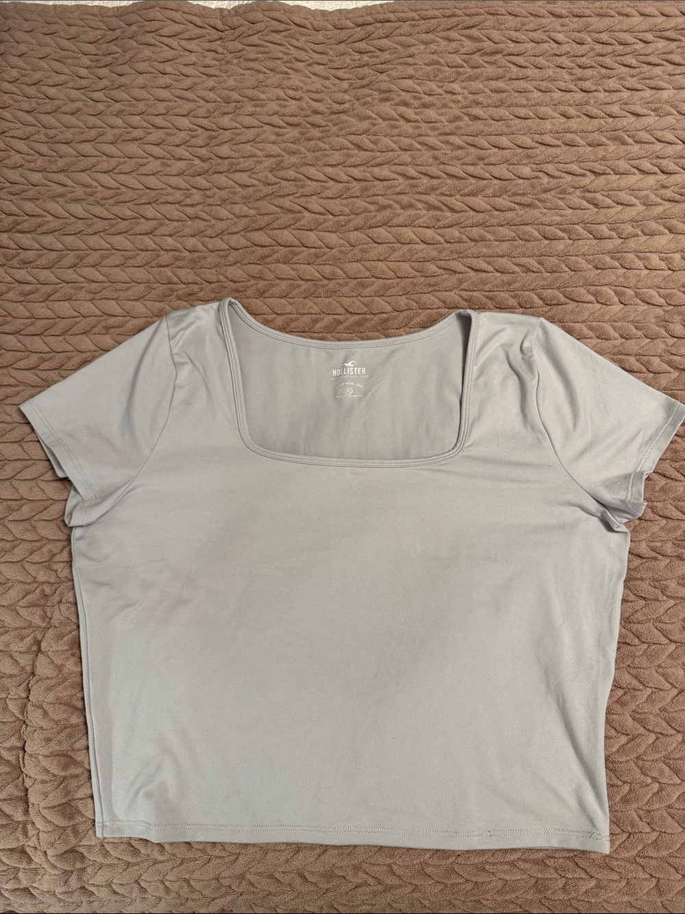 Hollister Light Gray Square Neck Short Sleeve Tee